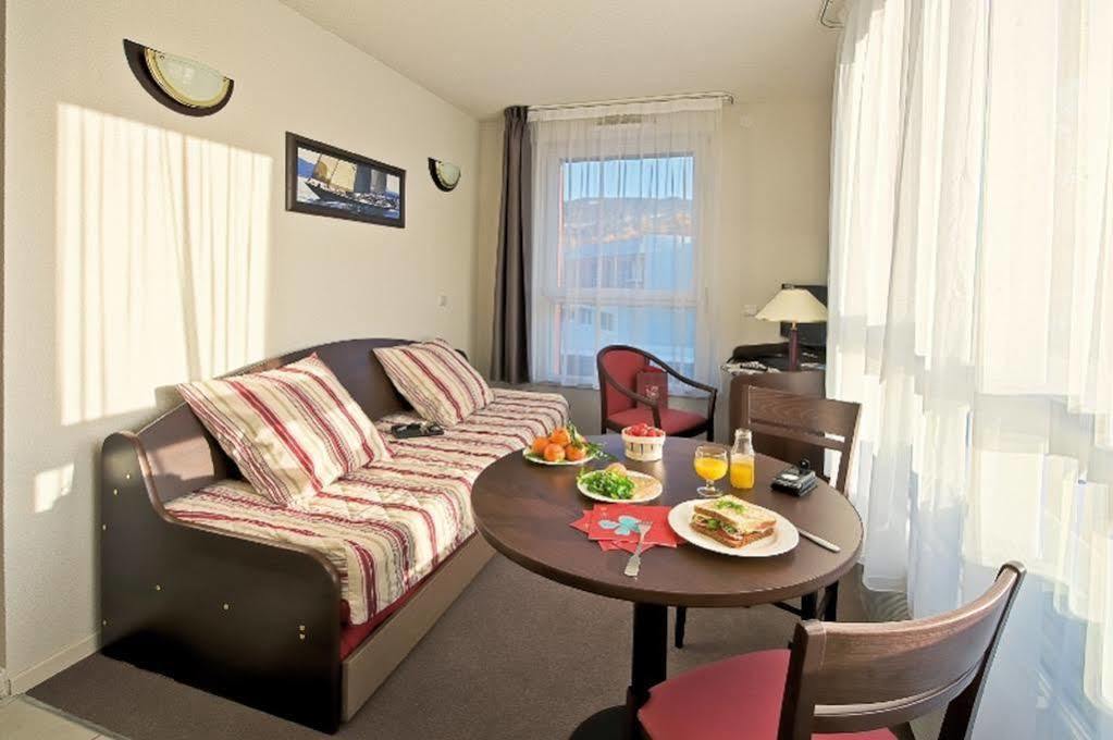 Appart Hotel Annecy Seynod Exteriér fotografie